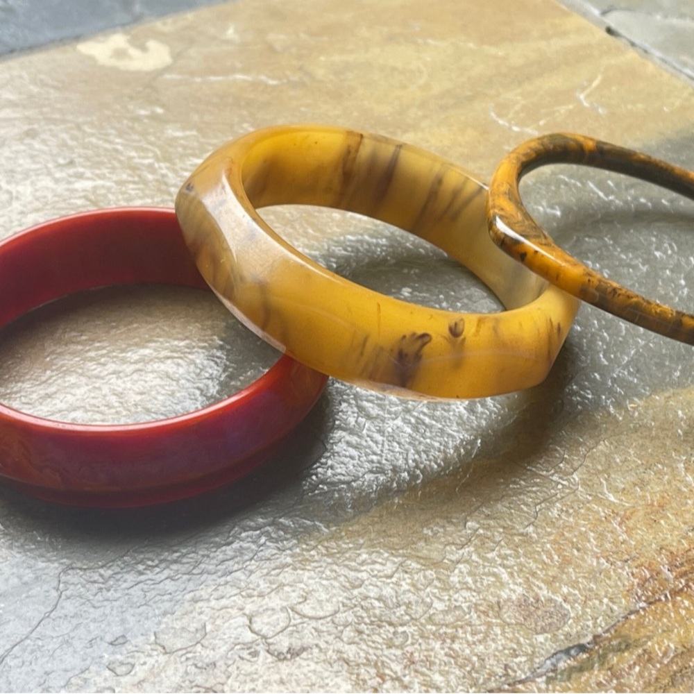 3 Marbled Bakelite Bangles Stacking Bracelets Vin… - image 3